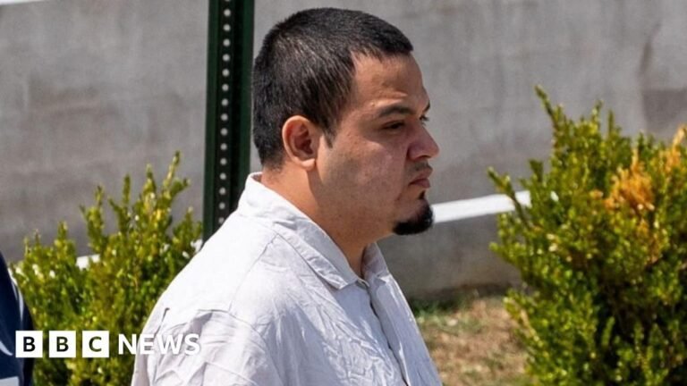 حكومة الولايات المتحدة تريد ترحيل كيلمار ábrego García إلى أوغندا